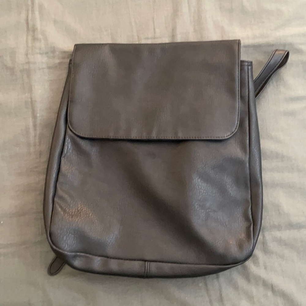 Minimal Black Backpack